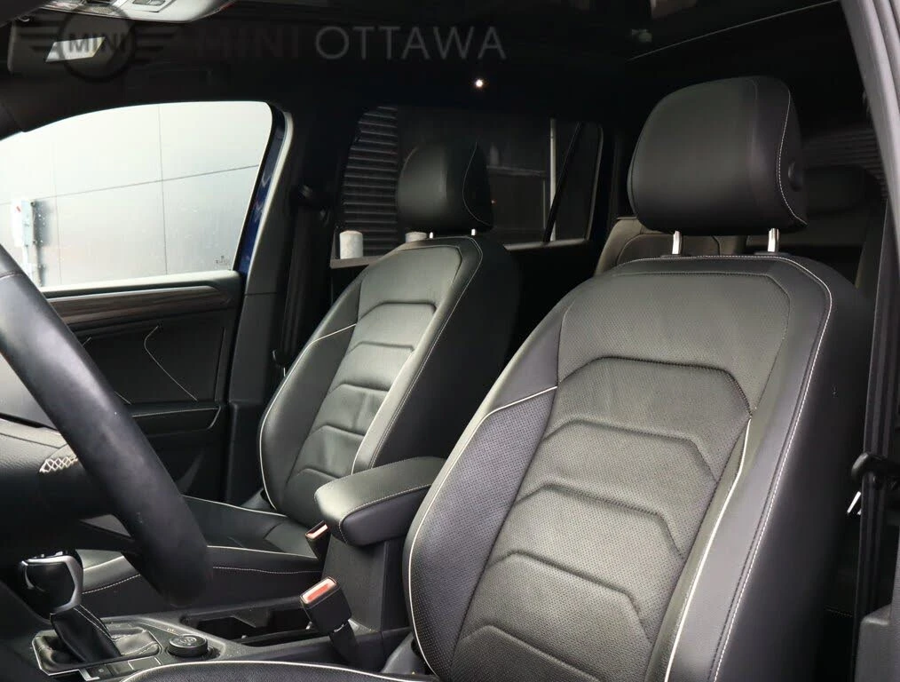 VW Tiguan Highline R-Line 4Motion, снимка 7 - Автомобили и джипове - 54268938