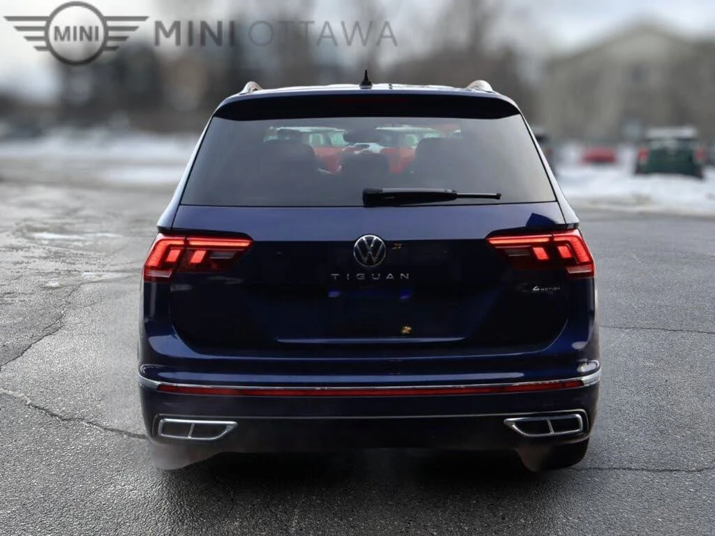 VW Tiguan Highline R-Line 4Motion, снимка 4 - Автомобили и джипове - 54268938