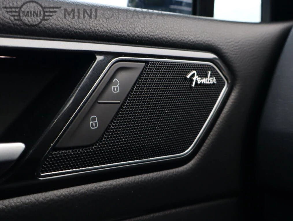 VW Tiguan Highline R-Line 4Motion, снимка 10 - Автомобили и джипове - 54268938