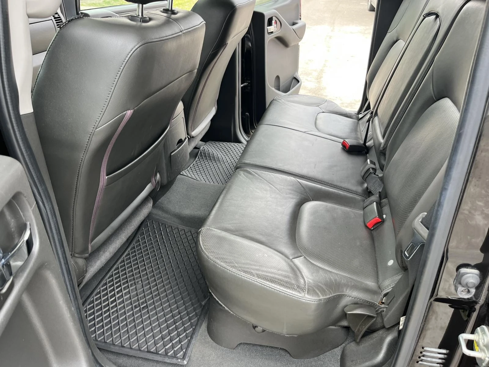 Nissan Navara 2.5DCI 171�� 4�4, ����� ����� ������� ����������� | Mobile.bg � ����������� 9