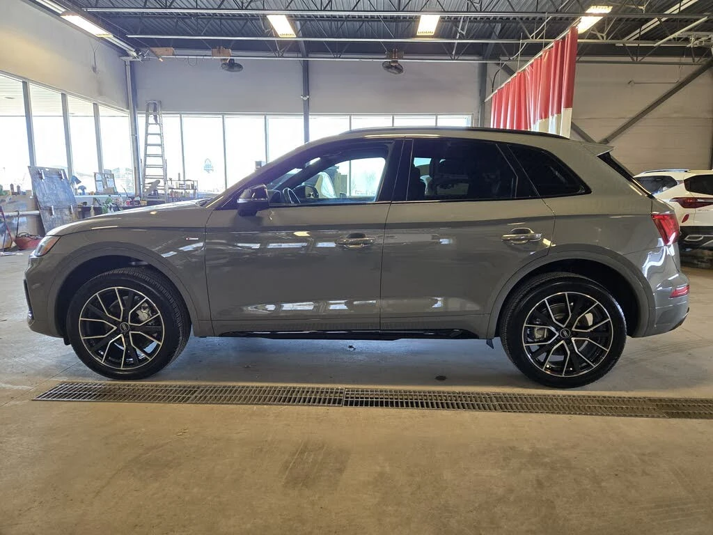 Audi Q5 * PREMIUM PLUS* * HeadUp* AвтоКредит* (ЦЕНА ДО БГ), снимка 8 - Автомобили и джипове - 54479656