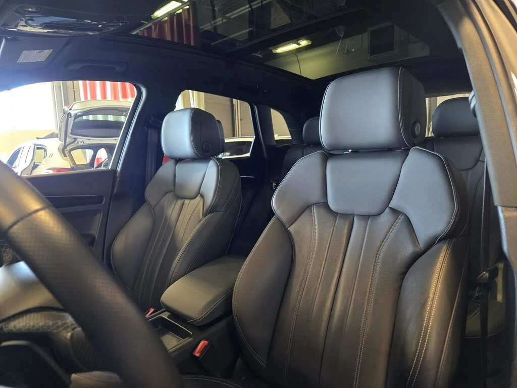 Audi Q5 * PREMIUM PLUS* * HeadUp* AвтоКредит* (ЦЕНА ДО БГ), снимка 10 - Автомобили и джипове - 54479656