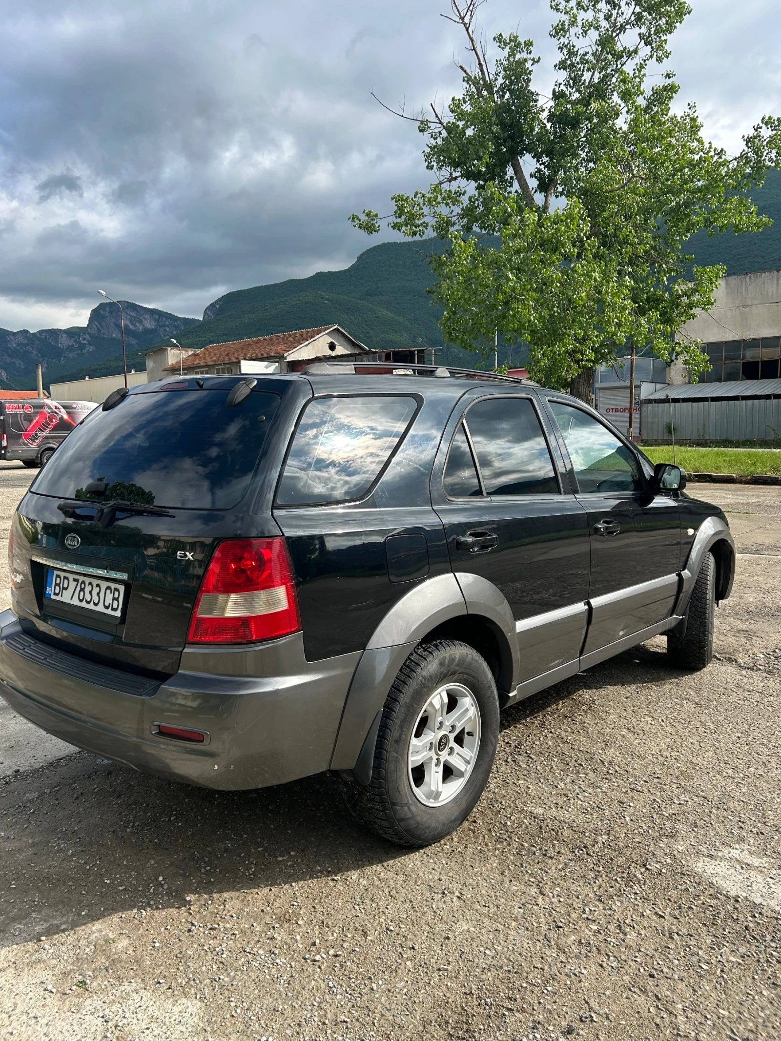 Kia Sorento, снимка 6 - Автомобили и джипове - 54655139