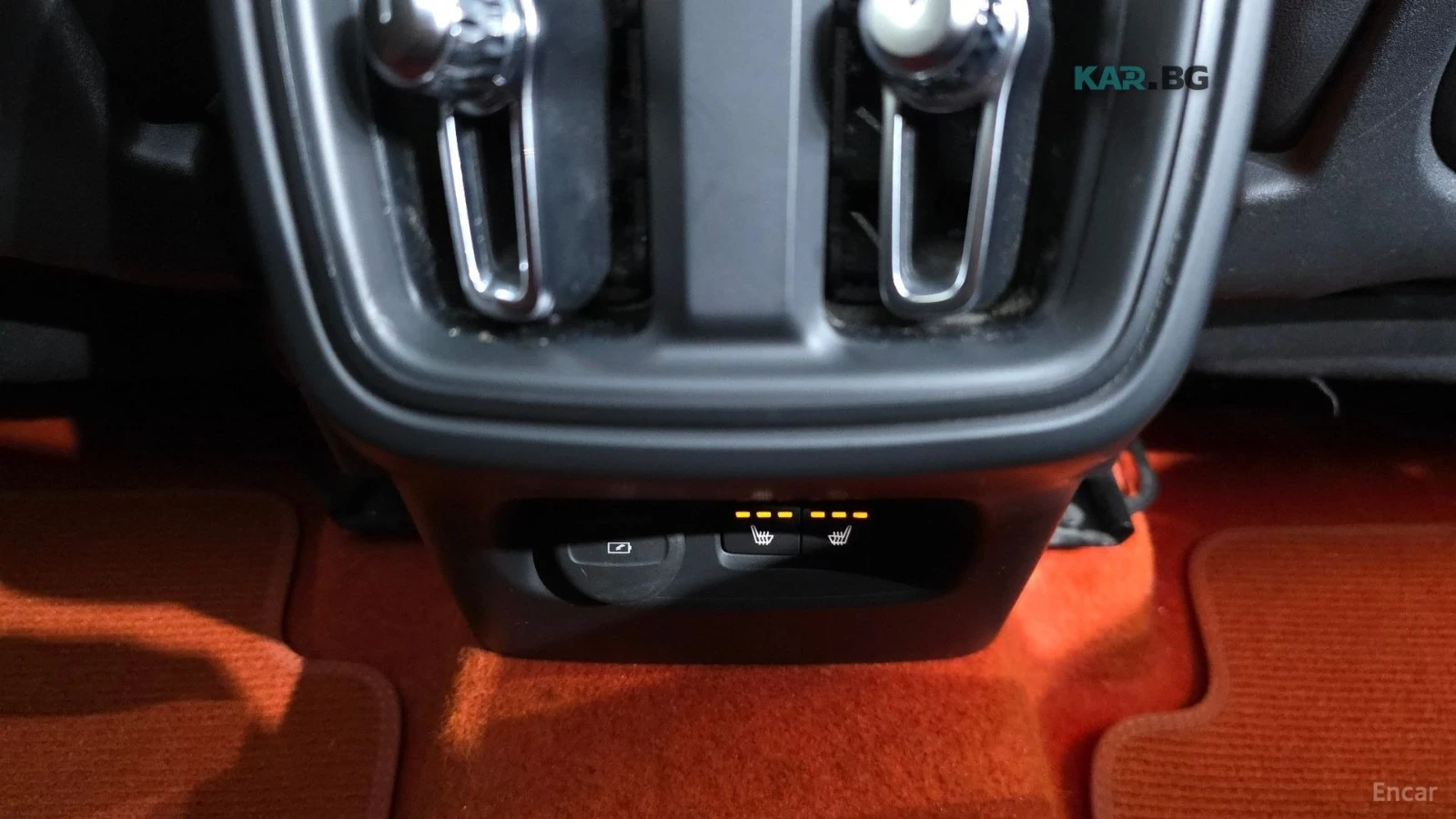 Volvo XC40 * T4* КОЖА* ПОДГРЕВ* ПАНОРАМА* , снимка 15 - Автомобили и джипове - 54767988