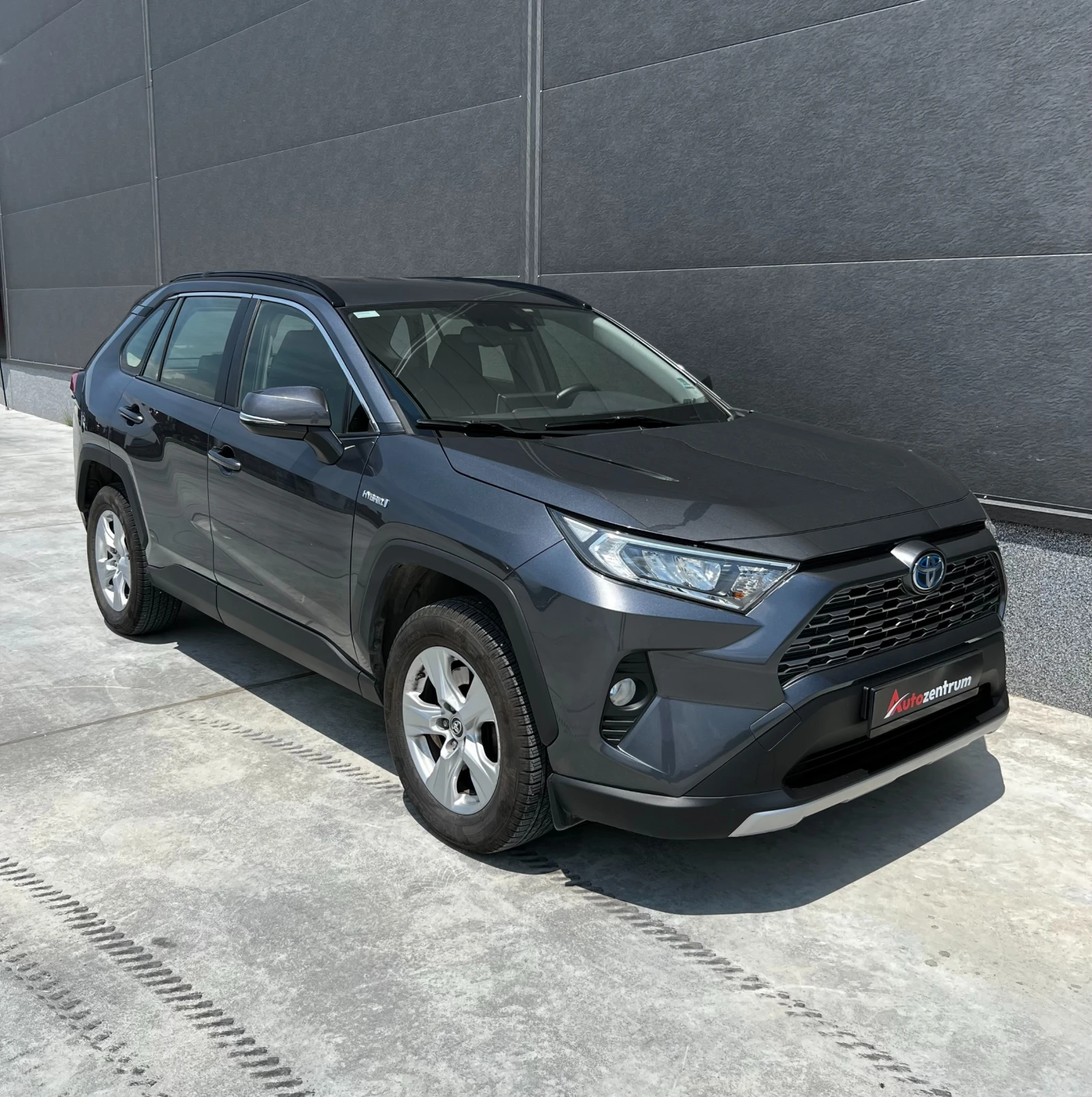 Toyota Rav4 Hybrid 2WD