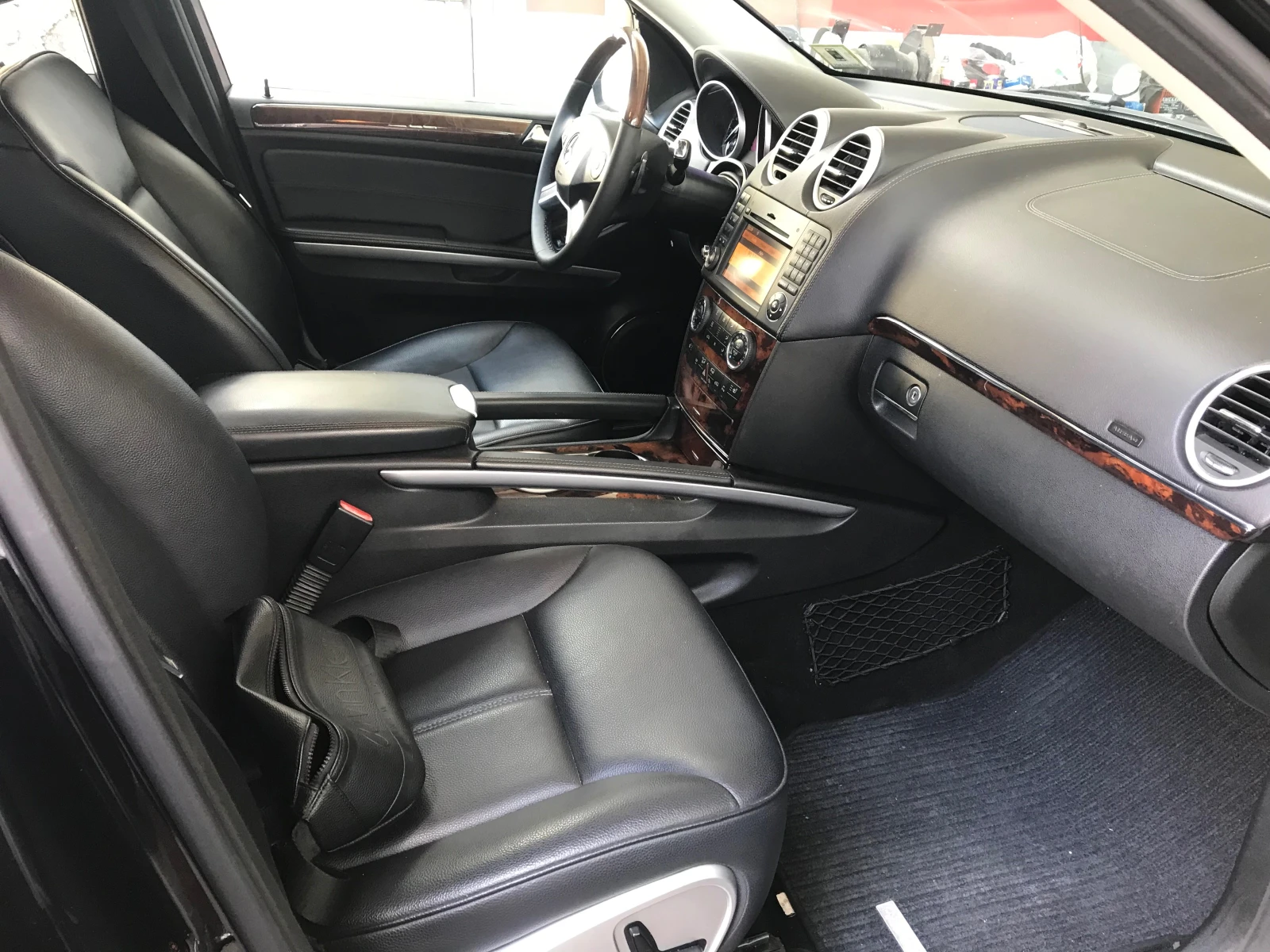 Mercedes-Benz GL 500 450 V8 7 места, снимка 11 - Автомобили и джипове - 55046164