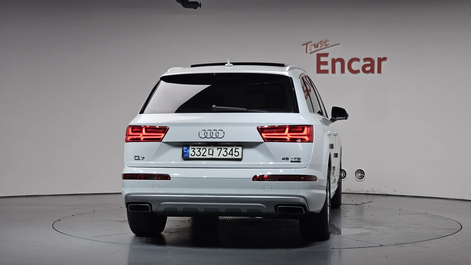 Audi Q7 45 TFSI quattro* 360* ЕЛ. БАГАЖНИК* КРАЙНА ЦЕНА, снимка 4 - Автомобили и джипове - 55302203