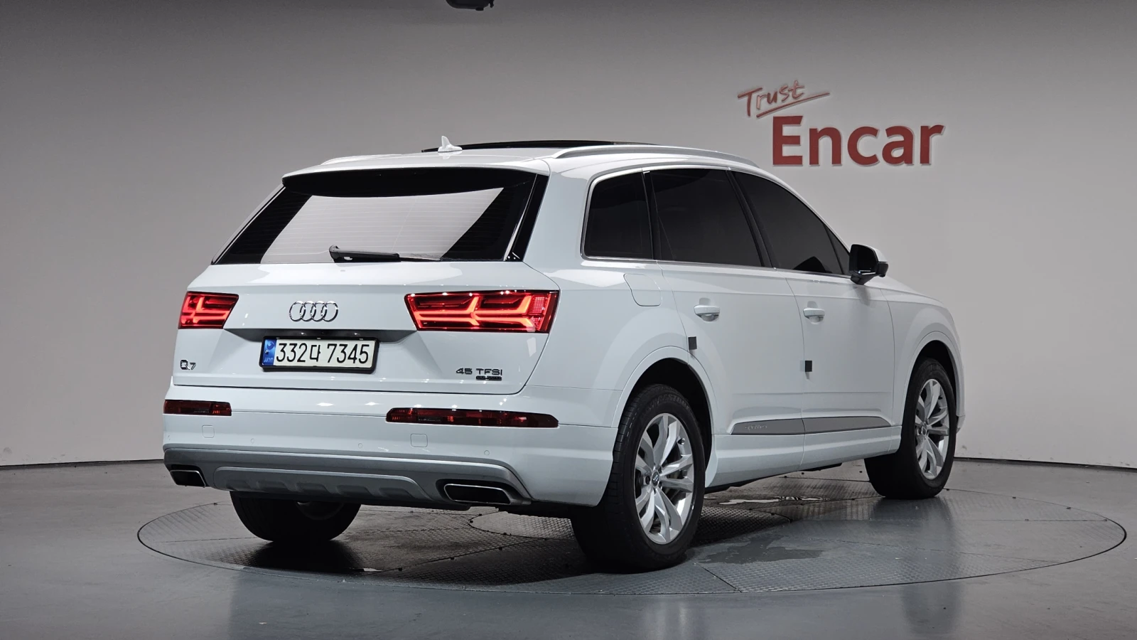 Audi Q7 45 TFSI quattro* 360* ЕЛ. БАГАЖНИК* КРАЙНА ЦЕНА, снимка 2 - Автомобили и джипове - 55302203