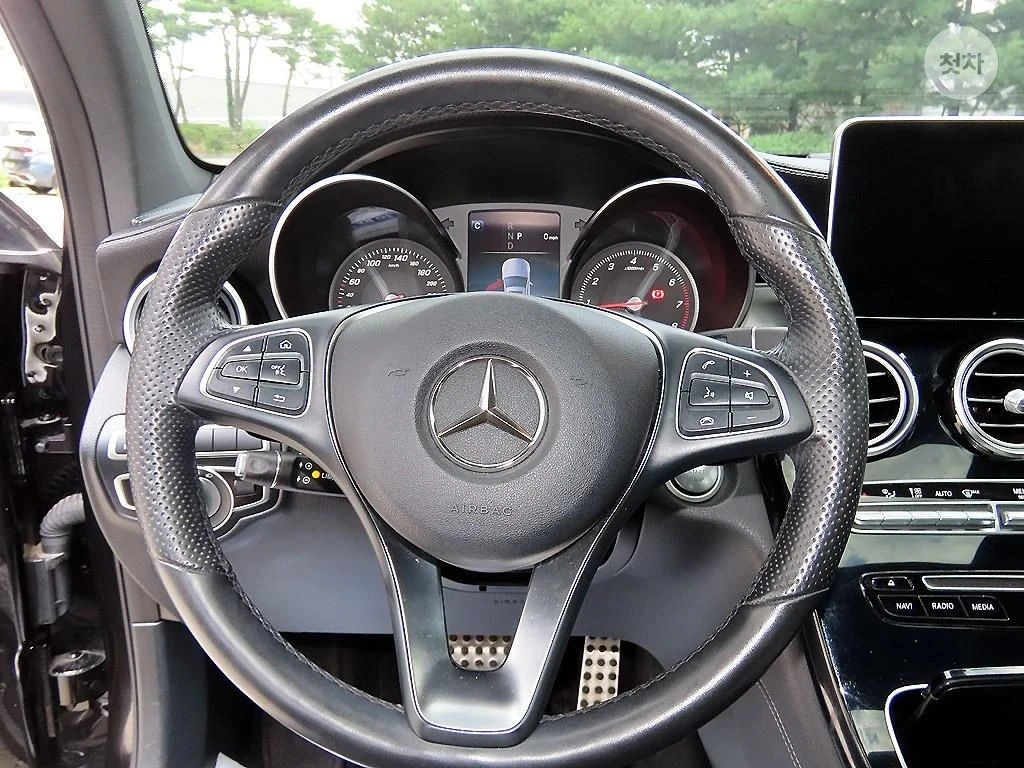 Mercedes-Benz GLC 300 4MATIC AMG LINE HEAD UP 360CAM PANORAMA BURMESTER | Mobile.bg � ����������� 8