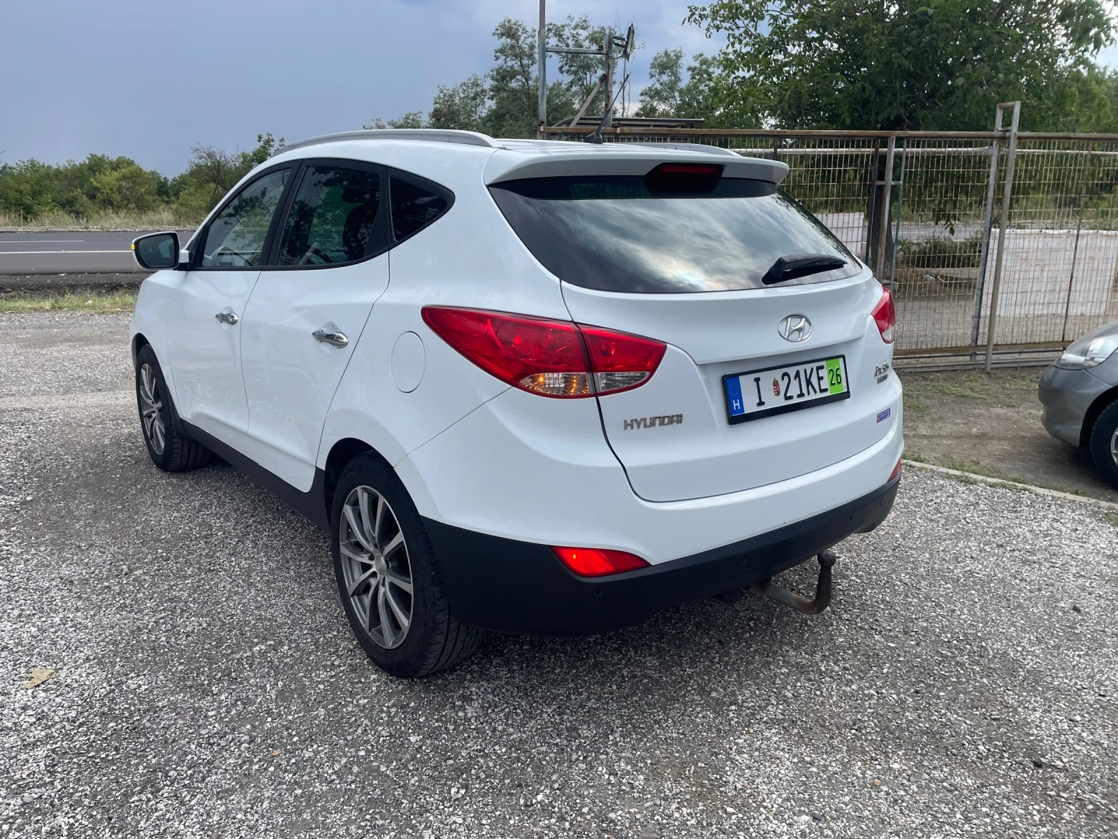 Hyundai IX35 2.0 CRDI 136кс, снимка 5 - Автомобили и джипове - 55415748