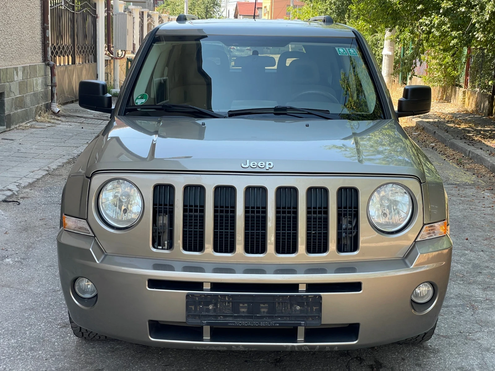 Jeep Patriot 2.4i* 4X4* automat* 170kc, снимка 3 - Автомобили и джипове - 55630090