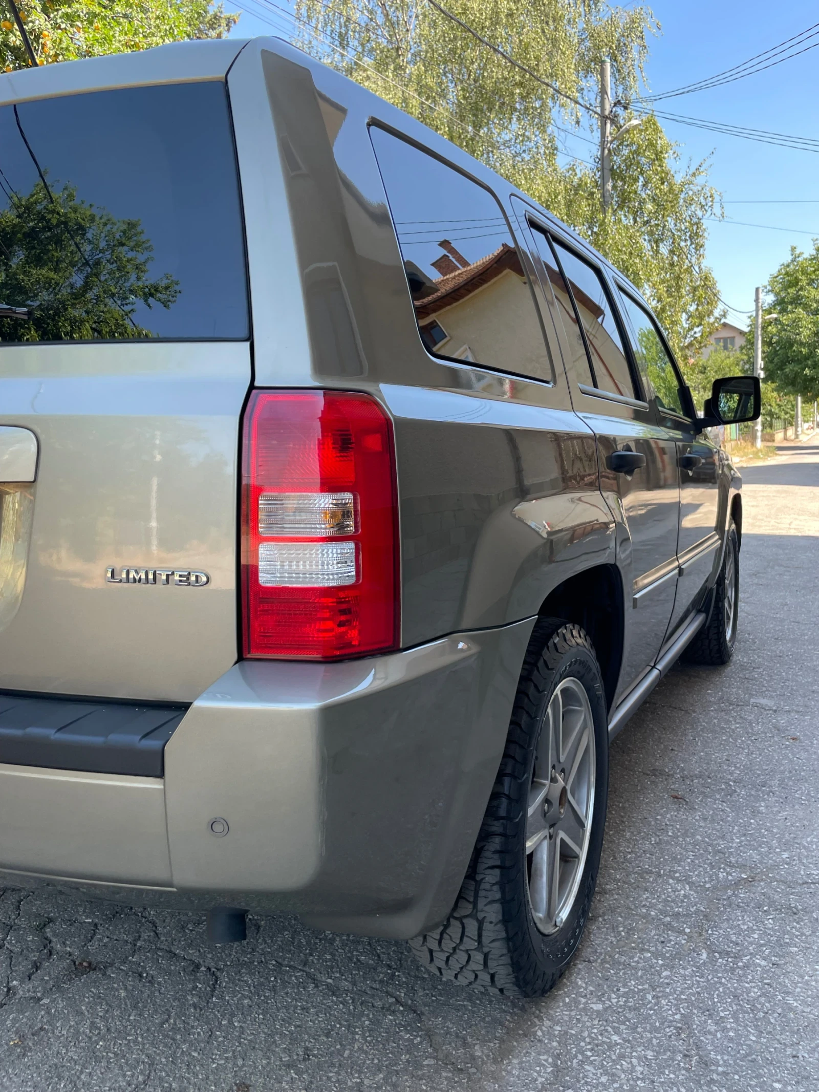 Jeep Patriot 2.4i* 4X4* automat* 170kc, снимка 4 - Автомобили и джипове - 55630090