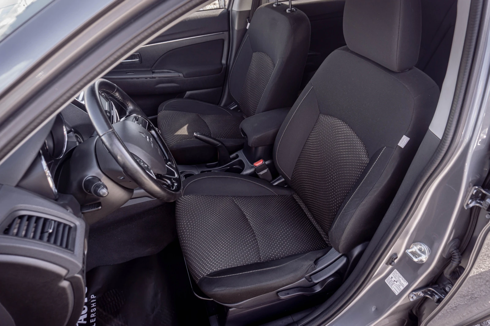 Mitsubishi ASX 1.6 бензин! ТОП! ПАНО! Rockford! Keyless! ГАРАНЦИЯ, снимка 10 - Автомобили и джипове - 55643913