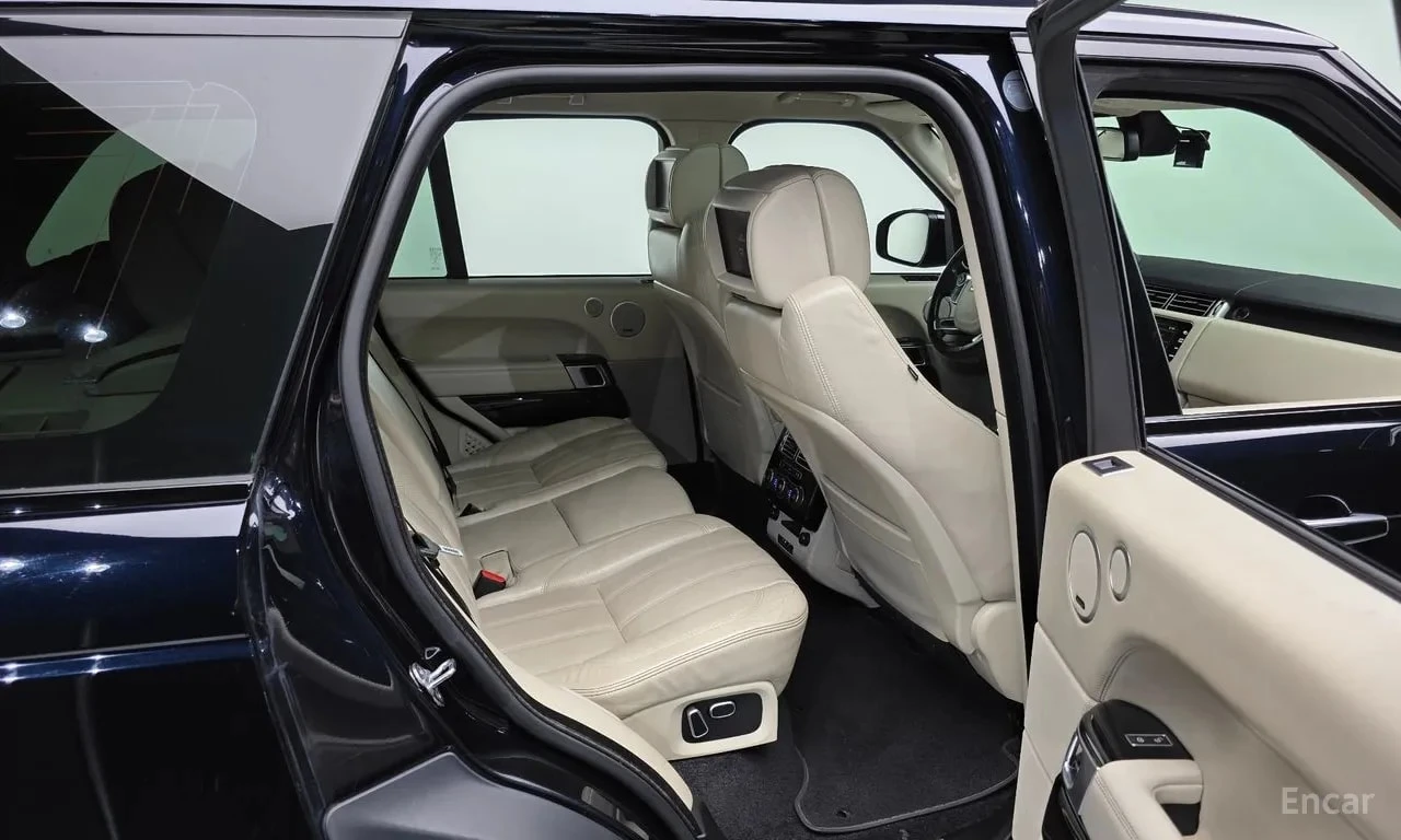 Land Rover Range rover * 4.4 SDV8 Vogue SE DIESEL * ЦЕНА ДО БГ, снимка 12 - Автомобили и джипове - 55875852