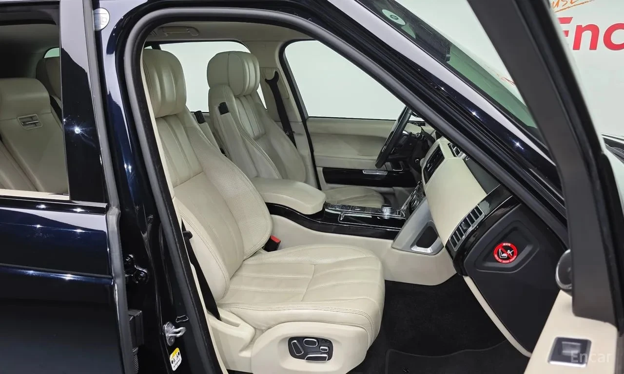 Land Rover Range rover * 4.4 SDV8 Vogue SE DIESEL * ЦЕНА ДО БГ, снимка 11 - Автомобили и джипове - 55875852