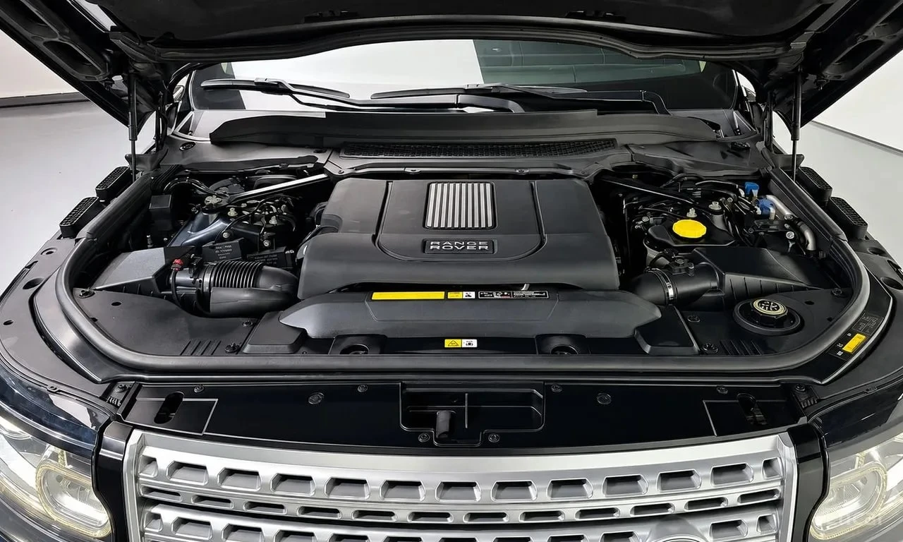 Land Rover Range rover * 4.4 SDV8 Vogue SE DIESEL * ЦЕНА ДО БГ, снимка 6 - Автомобили и джипове - 55875852