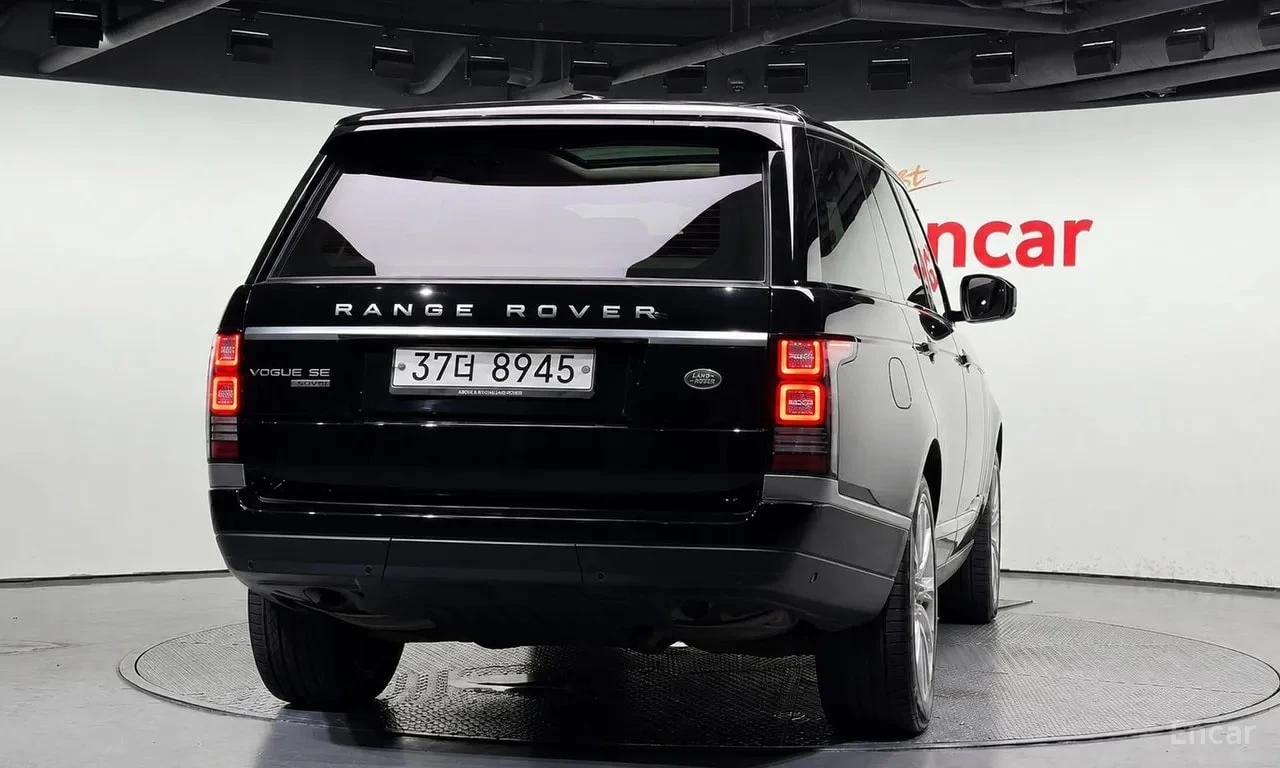 Land Rover Range rover * 4.4 SDV8 Vogue SE DIESEL * ЦЕНА ДО БГ, снимка 4 - Автомобили и джипове - 55875852