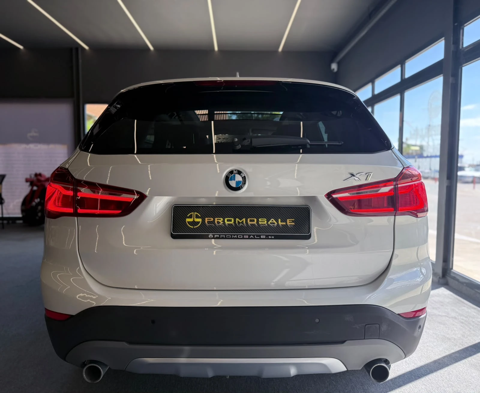 BMW X1 25d xDrive* Pano* Подгрев* H&U* ЛИЗИНГ , снимка 5 - Автомобили и джипове - 55977926