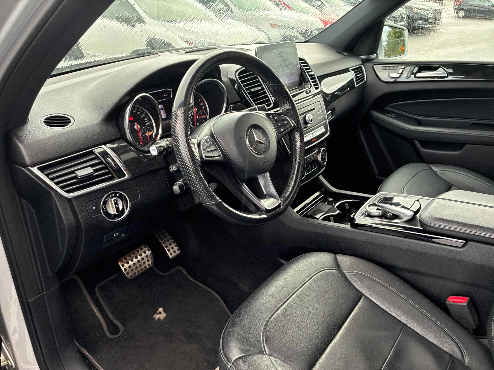 Mercedes-Benz GLE 400  * CARFAX * ОПЦИЯ ЗА ФИНАНСИРАНЕ, снимка 5 - Автомобили и джипове - 55983851