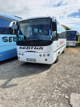 Man 10 220, снимка 3
