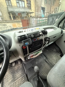 Renault Master, снимка 14 - Бусове и автобуси - 53608622