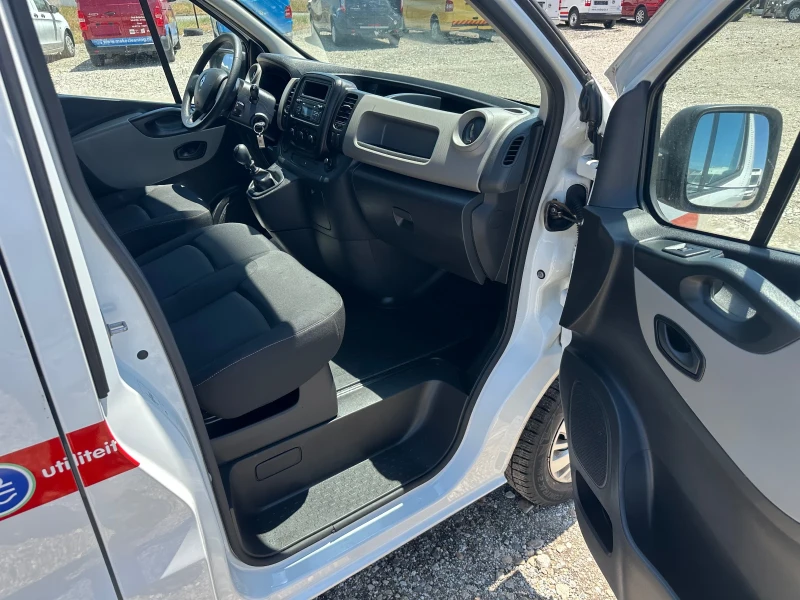 Renault Trafic 128x.km!КЛИМА!EURO6, снимка 14 - Бусове и автобуси - 51063370