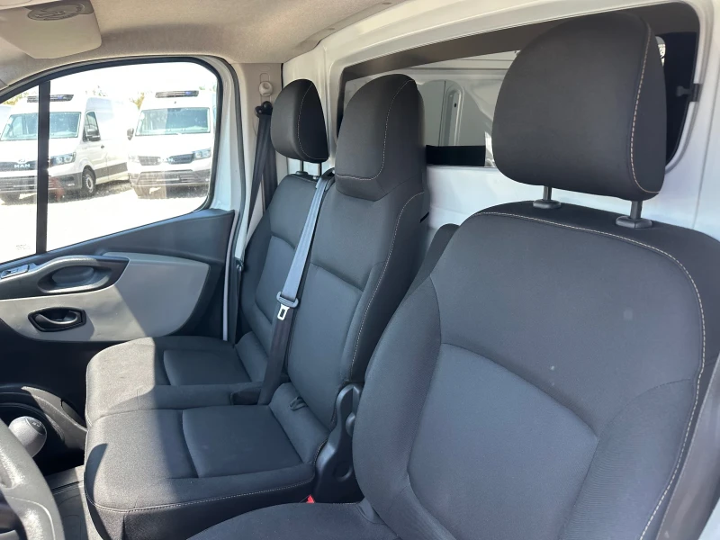 Renault Trafic 128x.km!КЛИМА!EURO6, снимка 12 - Бусове и автобуси - 51063370