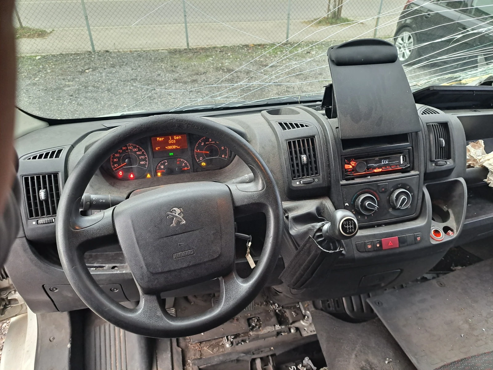 Peugeot Boxer 2.2hgi 130к.с. - изображение 10