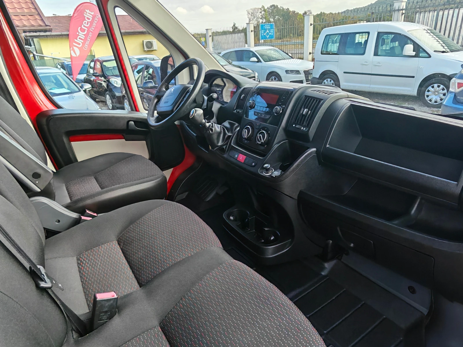 Peugeot Boxer 2.0 дизел, снимка 13 - Бусове и автобуси - 56534441
