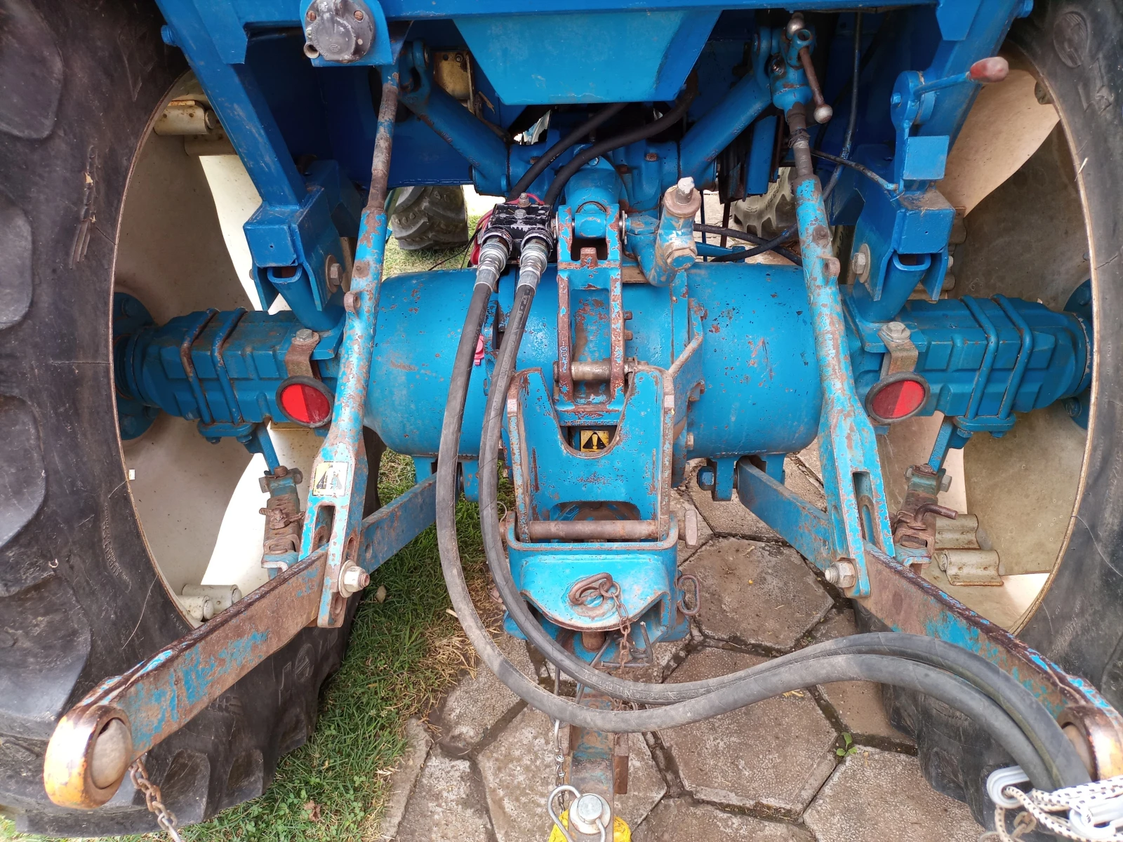 Трактор Ford 4610, снимка 5 - Селскостопанска техника - 54923825