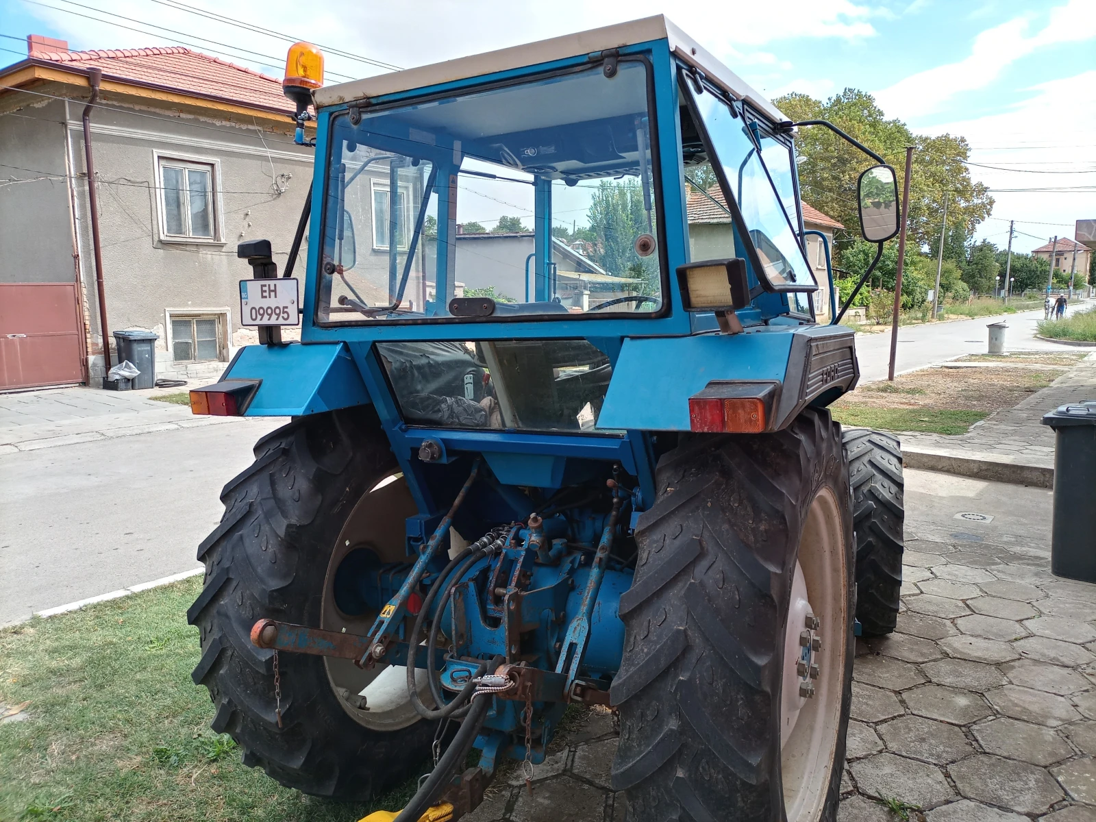 Трактор Ford 4610, снимка 4 - Селскостопанска техника - 54923825