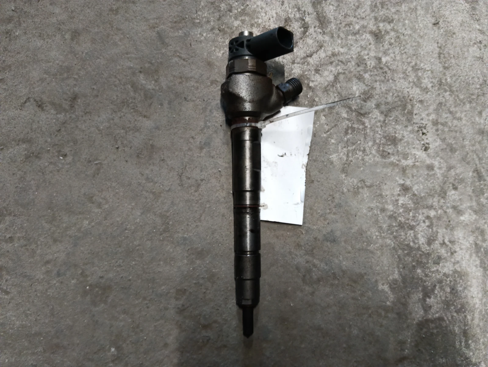 дюза 03L130277J 0445110369 VW Passat
