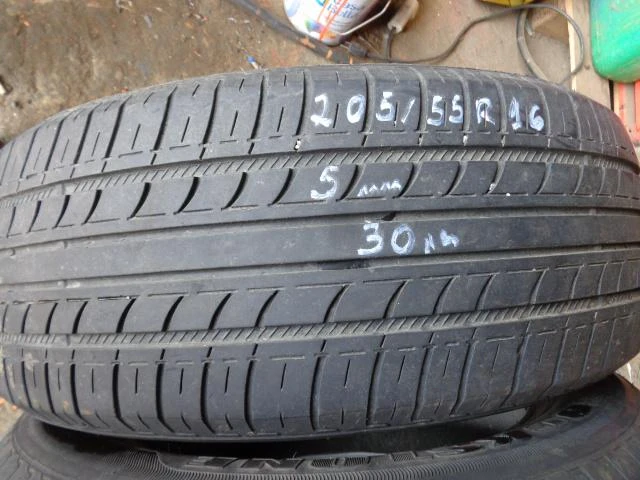 Гуми Летни 205/55R16, снимка 5 - Гуми и джанти - 18679022