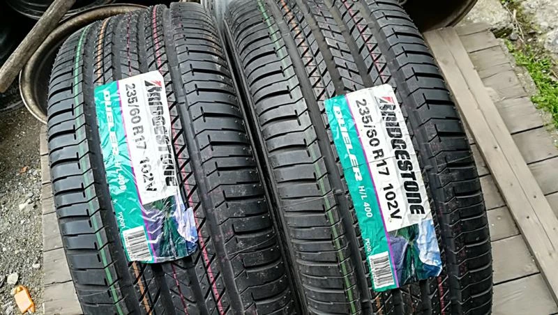 Гуми Летни 235/60R17, снимка 2 - Гуми и джанти - 25465489