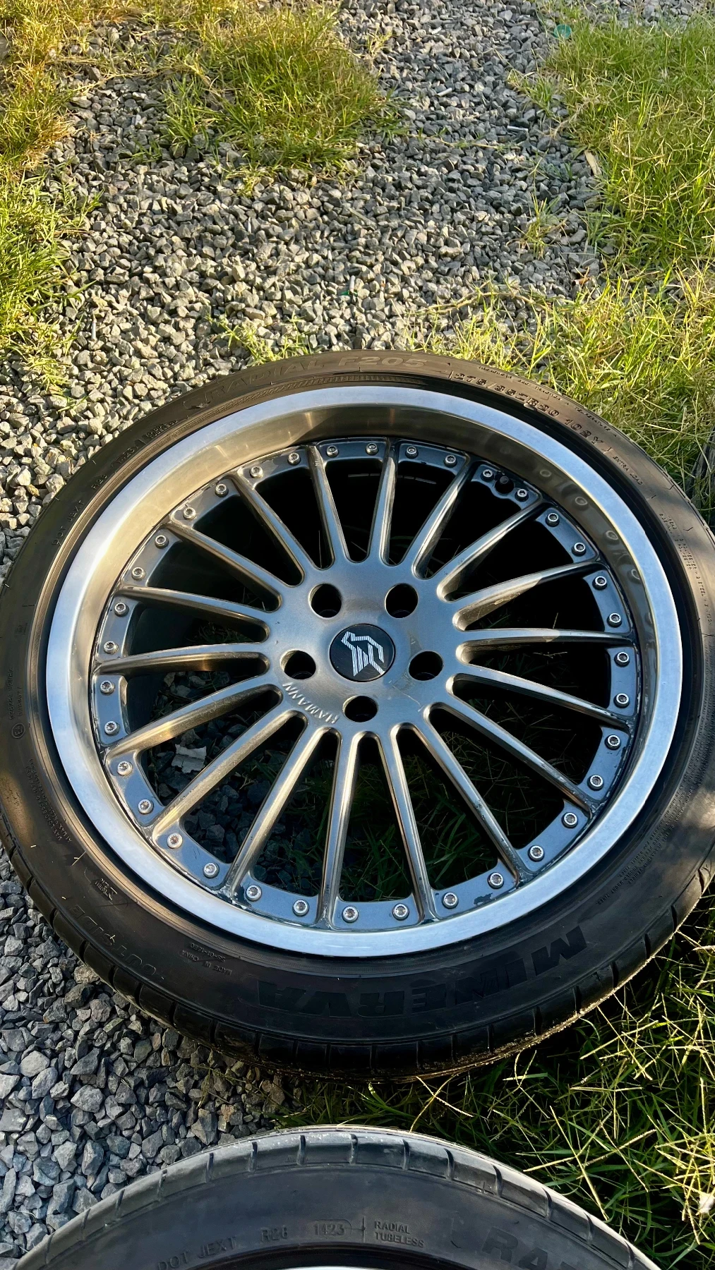 Гуми с джанти Minerva 275/35R20, снимка 3 - Гуми и джанти - 55867630
