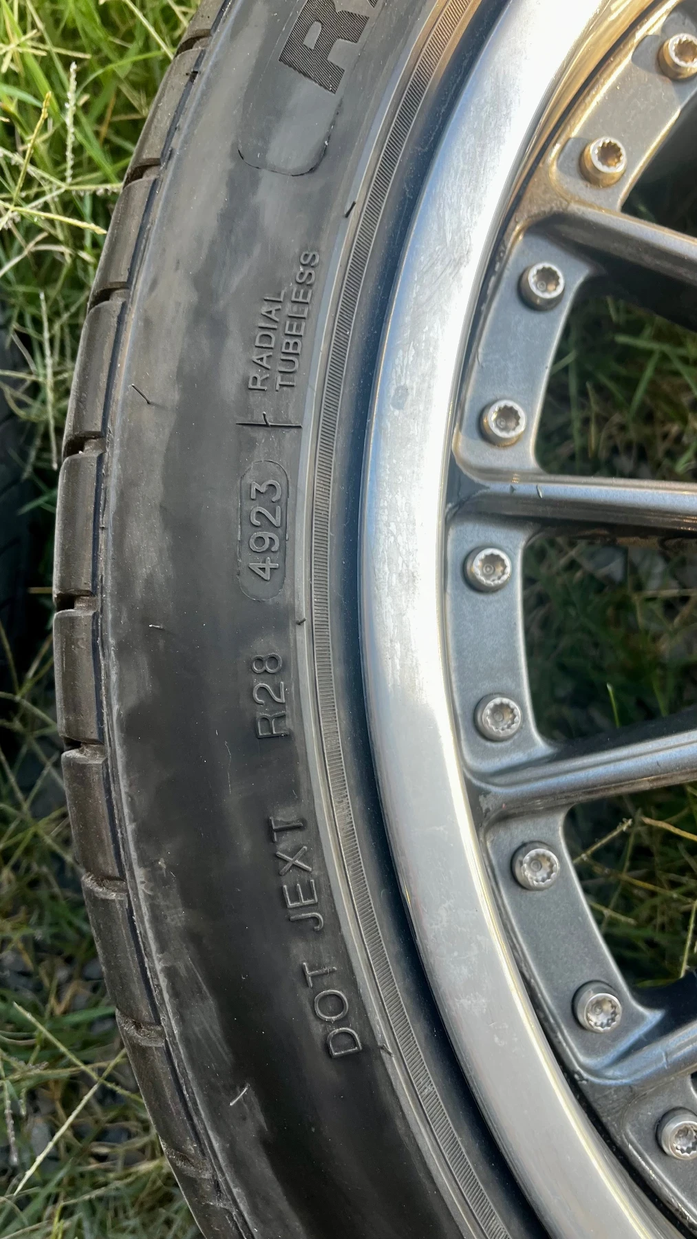 Гуми с джанти Minerva 275/35R20, снимка 11 - Гуми и джанти - 55867630