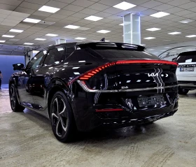 Kia EV6 77KWh/GT line/Сервизна Книжка, снимка 4