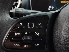 Mercedes-Benz A 220 W177 2.0L, снимка 15