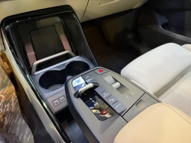 BMW iX1 xDrive 30, снимка 5