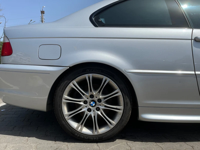 BMW 330, снимка 8 - Автомобили и джипове - 46291834