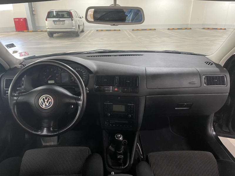 VW Golf 2.0, снимка 8 - Автомобили и джипове - 47732749