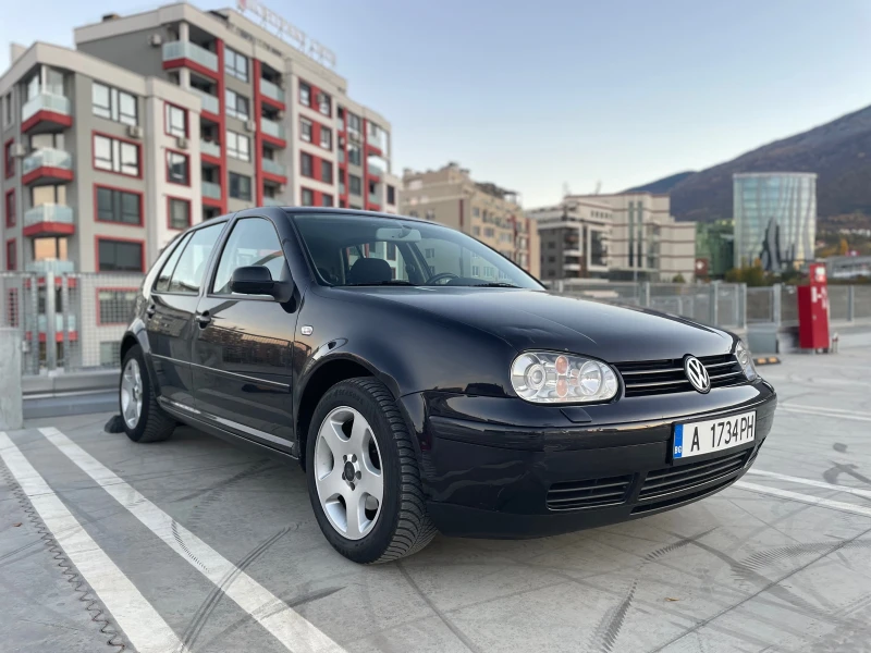 VW Golf 2.0, снимка 2 - Автомобили и джипове - 49475634