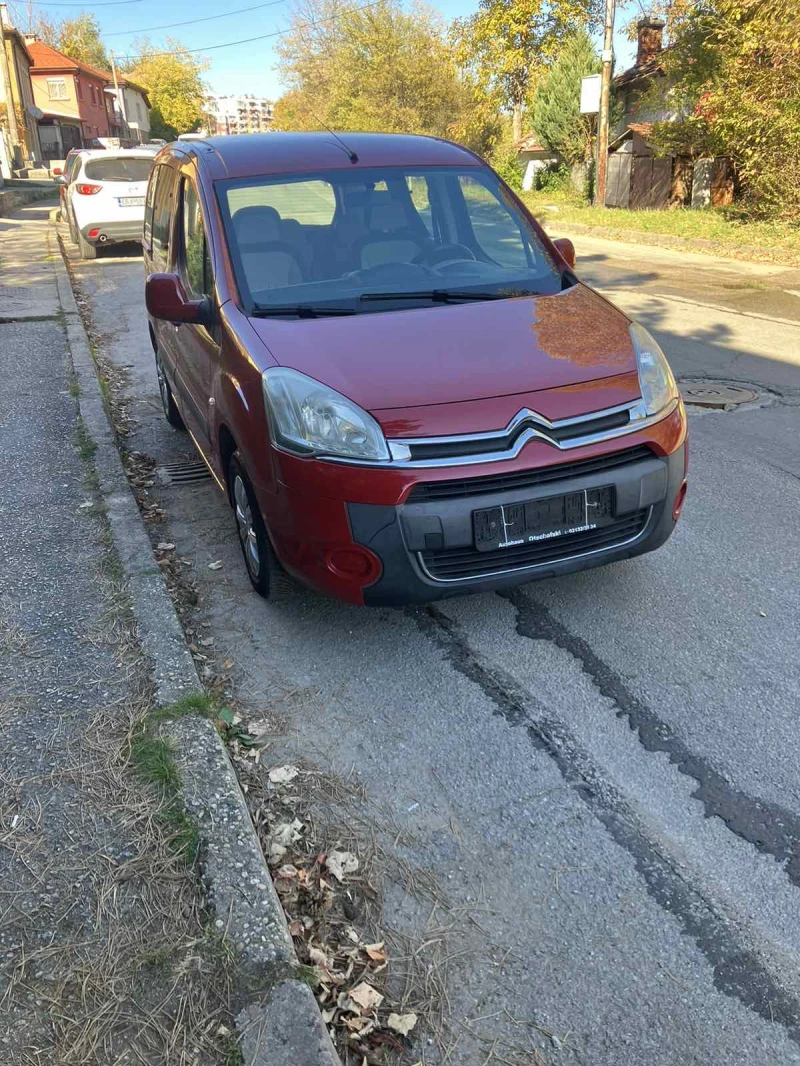 Citroen Berlingo 1.6, снимка 2 - Автомобили и джипове - 47747649