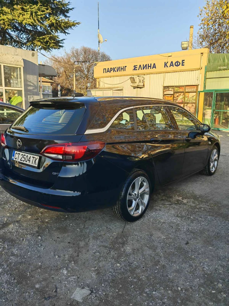 Opel Astra 1.6 CDTI, снимка 4 - Автомобили и джипове - 48286005