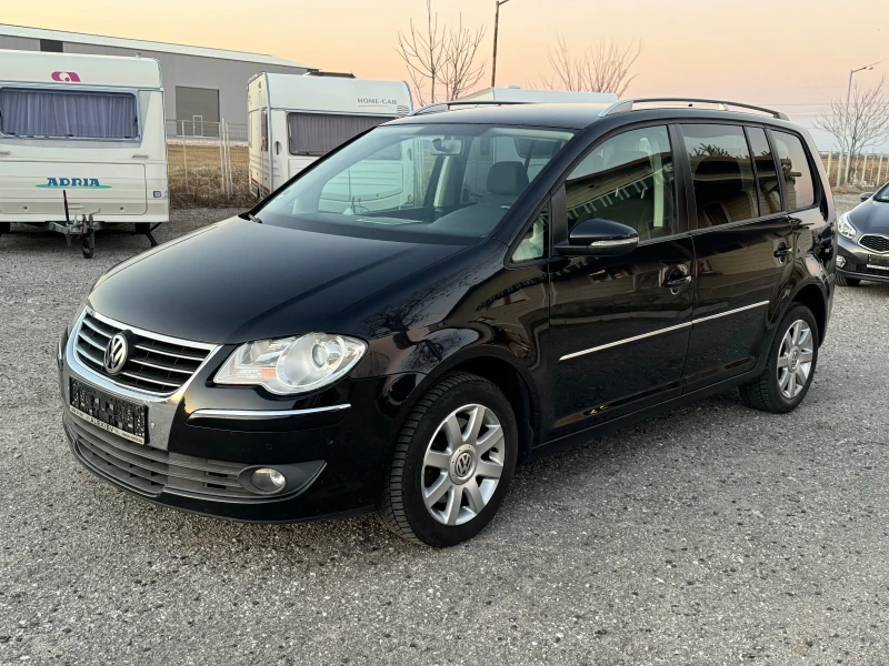 VW Touran 2.0TDI DSG Face, снимка 3 - Автомобили и джипове - 49376453