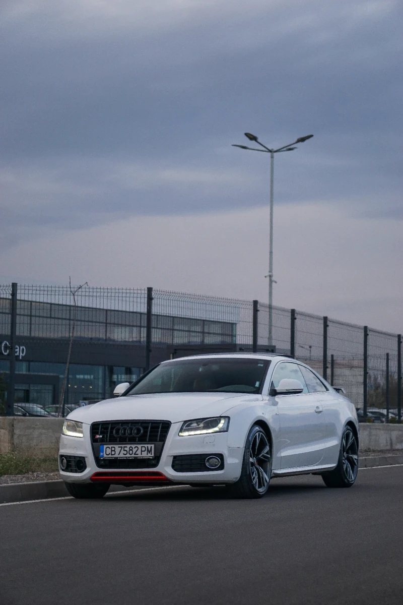 Audi A5 3.0 S-line B&O, снимка 2 - Автомобили и джипове - 49608411