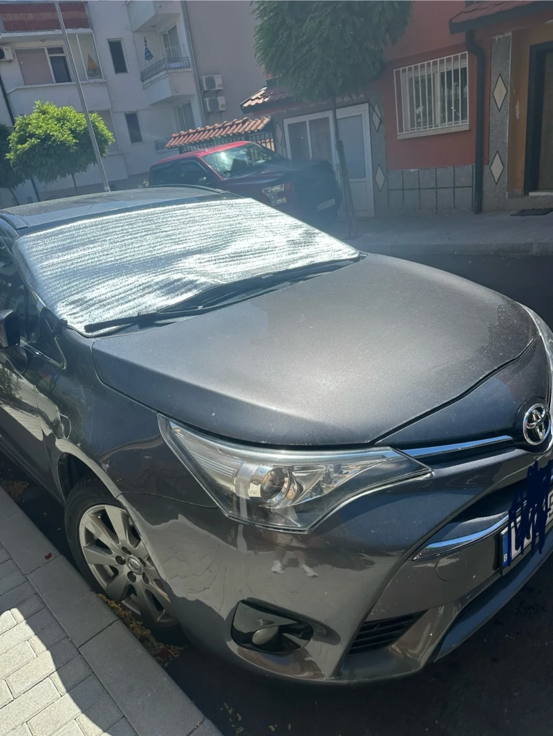 Toyota Avensis, снимка 5 - Автомобили и джипове - 52350916