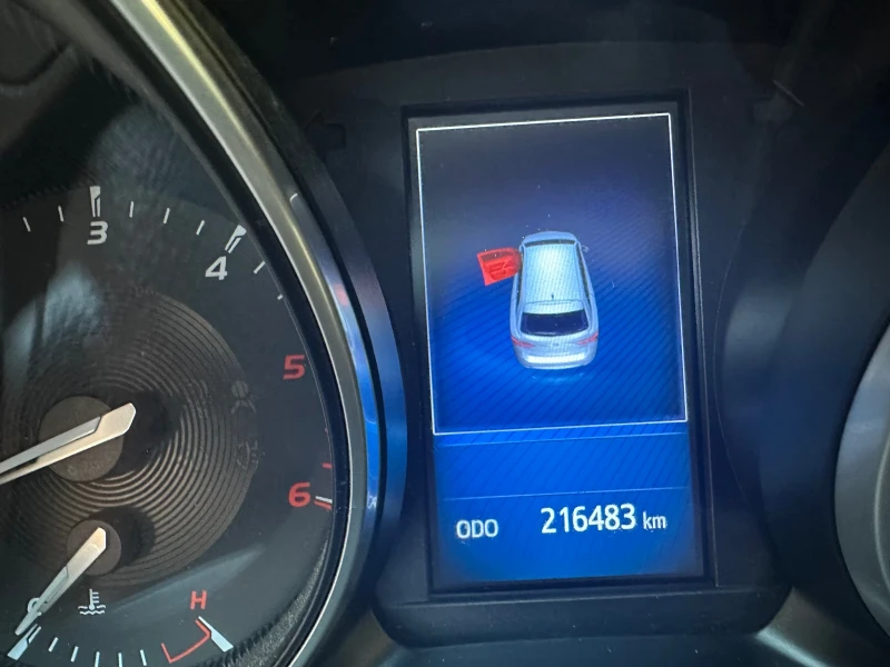 Toyota Avensis, снимка 12 - Автомобили и джипове - 52350916