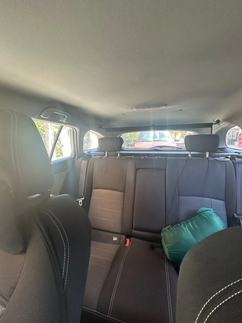 Toyota Avensis, снимка 8 - Автомобили и джипове - 52350916