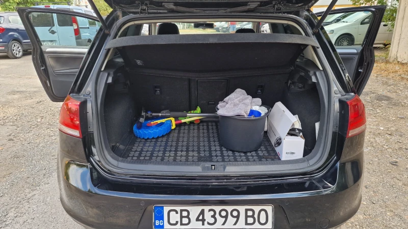 VW Golf, снимка 9 - Автомобили и джипове - 51711312